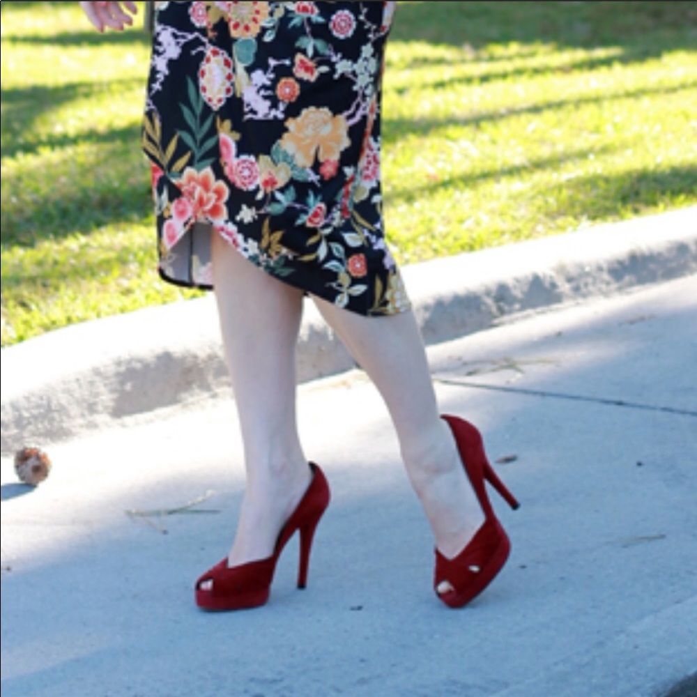 Stuart Weitzman “extra heal” in scarlet burgundy